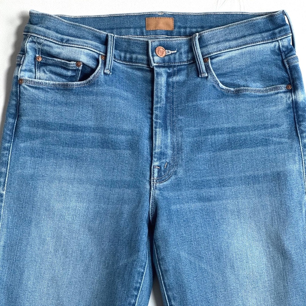 MOTHER The Weekender Jeans Layover Wash Blue Womens Size 30 - Picture 3 of 13